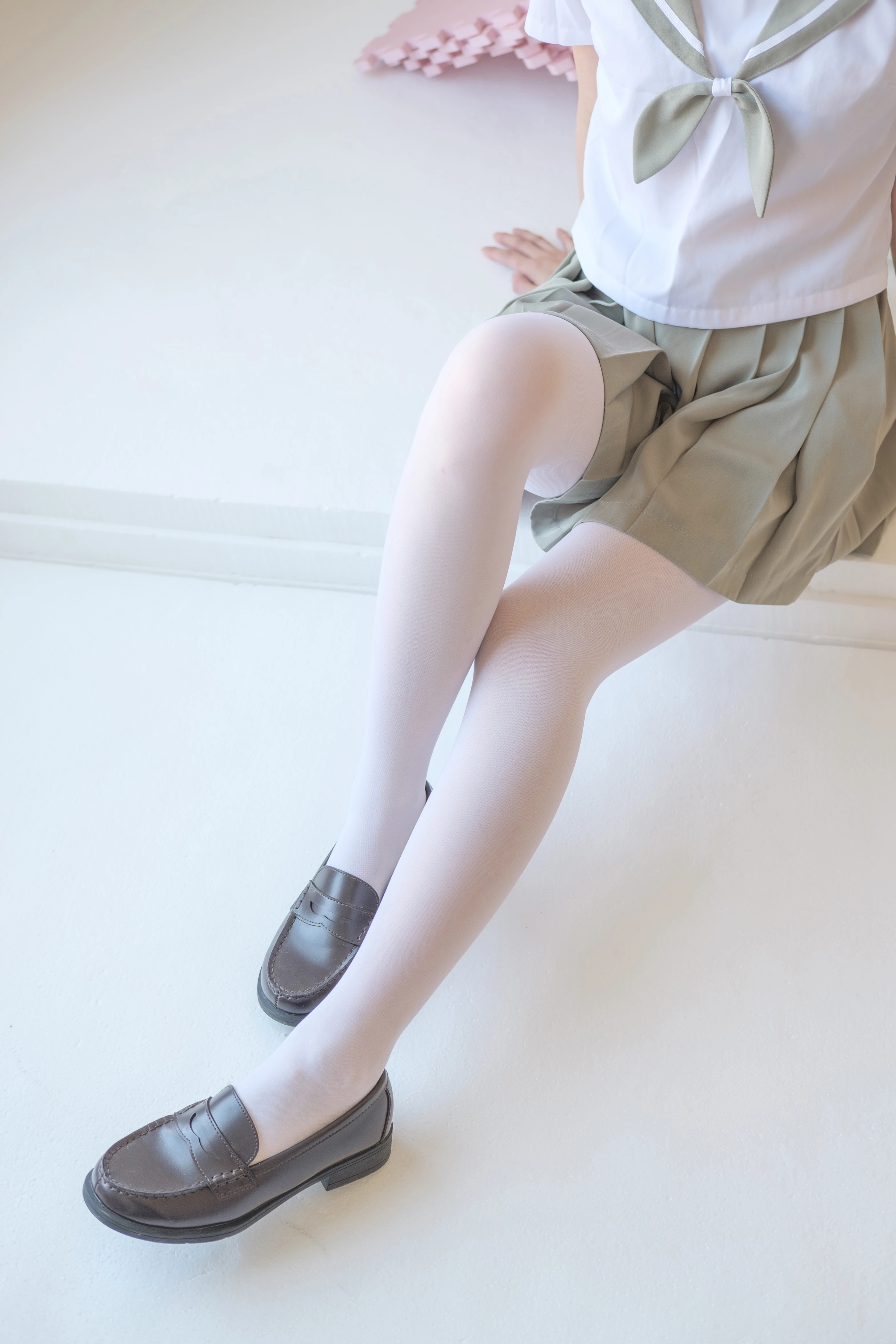 森萝财团 X-016 [136P 1V] 2